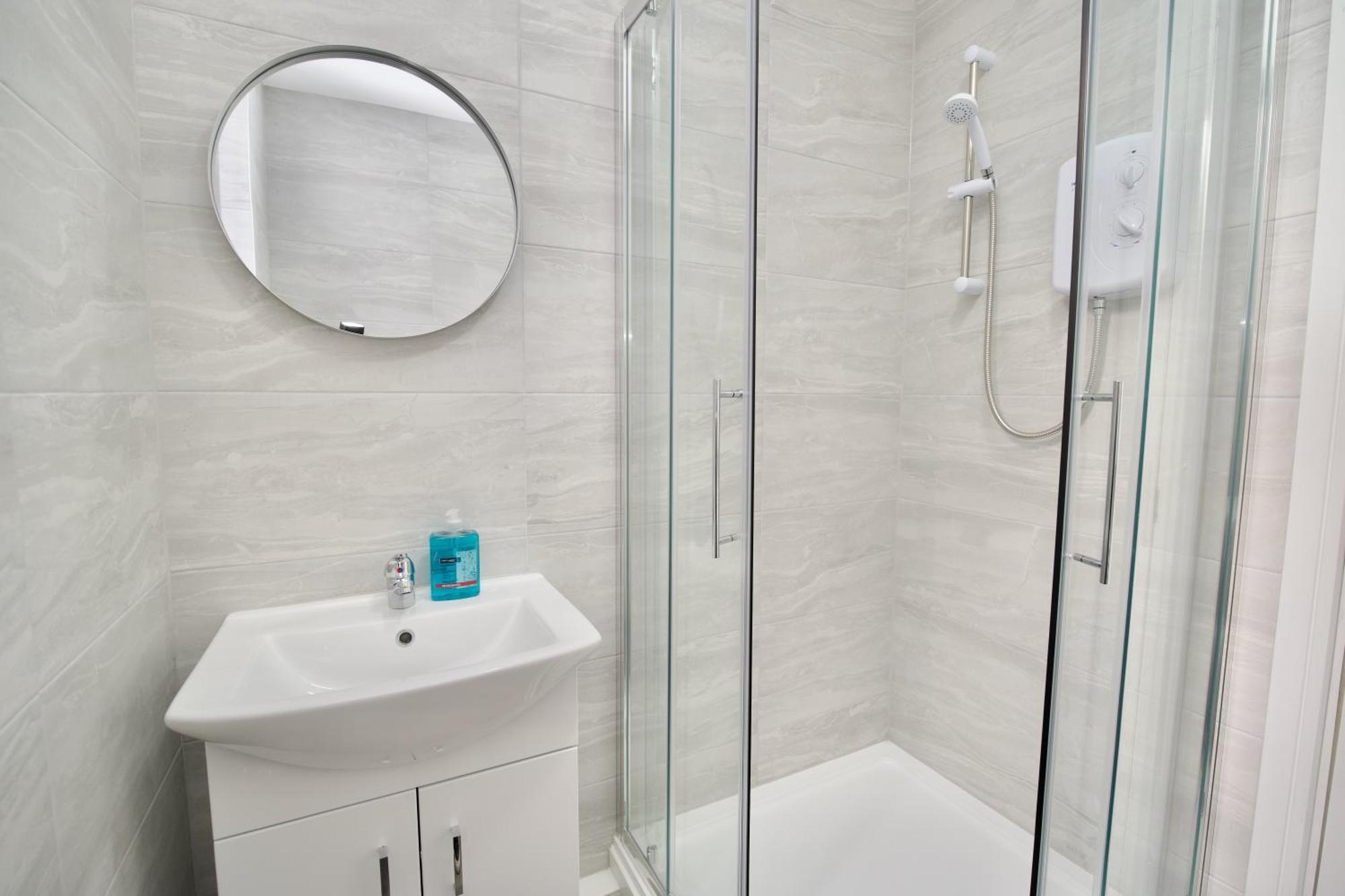 Kings Rest - Free Parking & Netflix, Wifi, Walk To Centre * Coventry